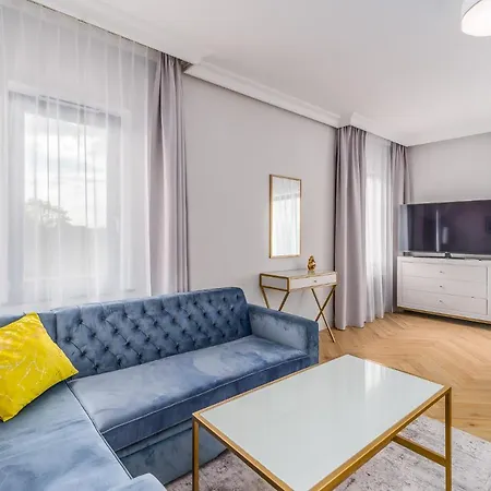 Rent Like - Maritime Iii