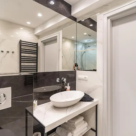 Rent Like - Maritime Iii Apartment