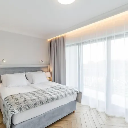 Rent Like - Maritime Iii Apartment